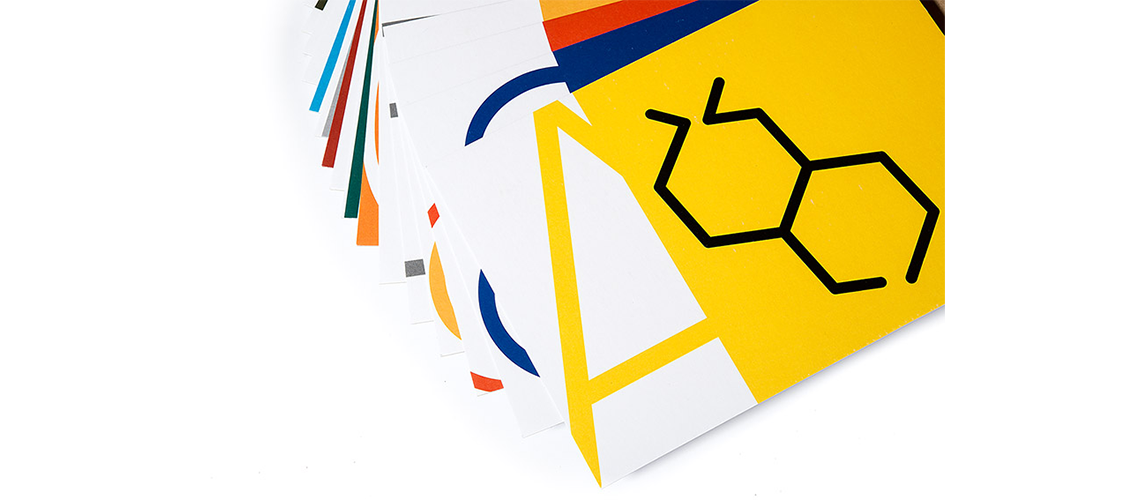 Immagine del progetto Di Segni Minimali, abbecedario illustrato per bambini con lettere accompagnate da segni grafici essenziali e forme astratte, stile minimale e giocoso.